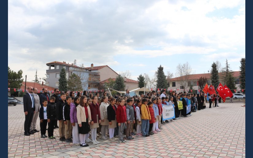 23 NİSAN ULUSAL EGEMENLİK VE ÇOCUK BAYRAMI İLÇEMİZDE KUTLANDI.