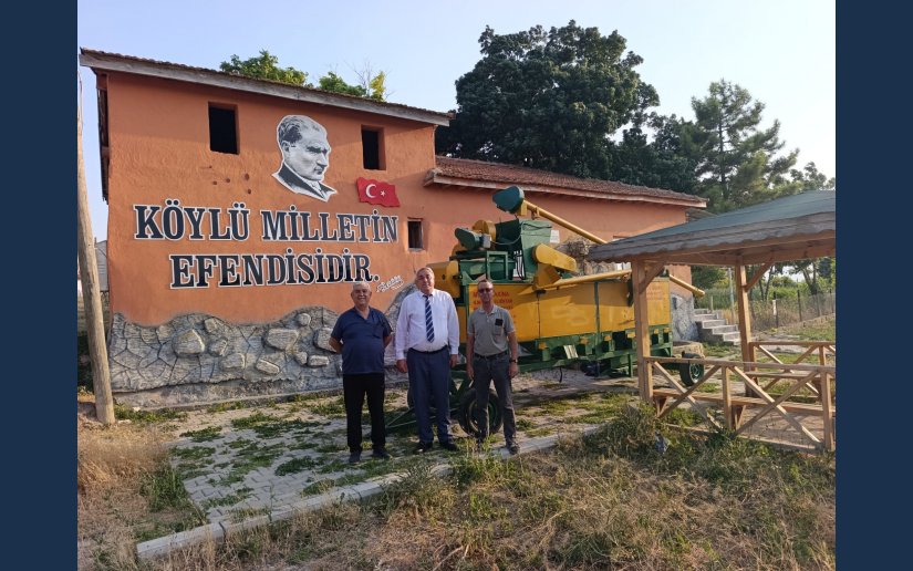 ÇÖĞÜRLÜ MAHALLEMİZE SELEKTÖR MAKİNASI HAYIRLI OLSUN.